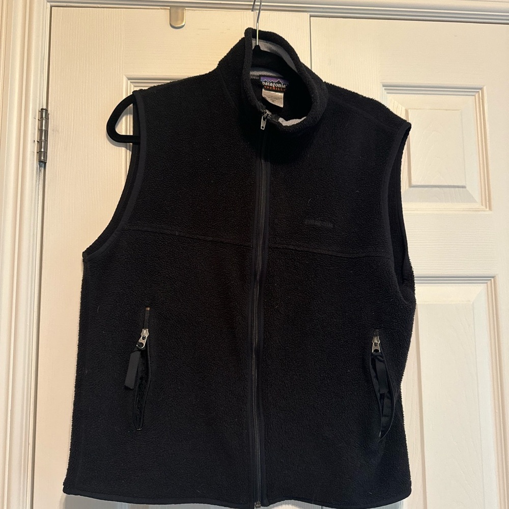 Patagonia Black Fleece Vest